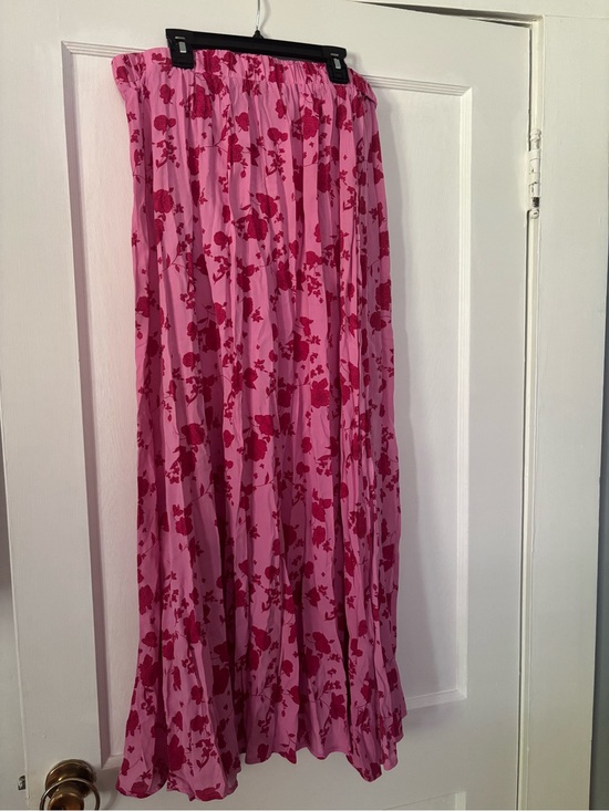 SHEIN Dresses & Skirts - SHEIN Pink Floral Pleated Maxi Skirt
